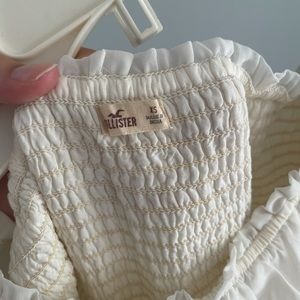 Hollister women’s white XS off the shoulder dress
